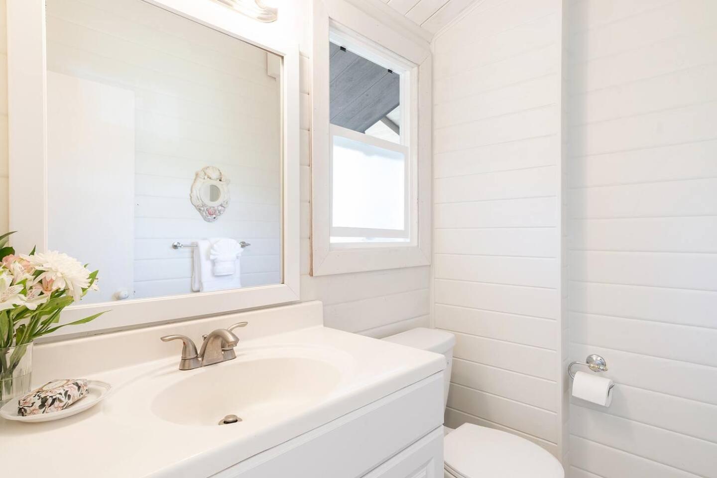 North Shore Garden Suite Хейлева Екстериор снимка