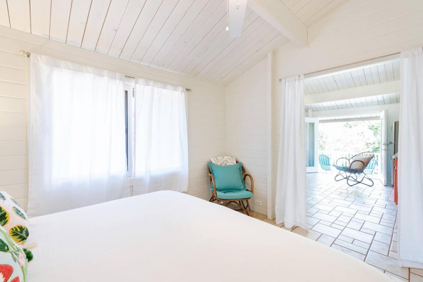 North Shore Garden Suite Хейлева Екстериор снимка