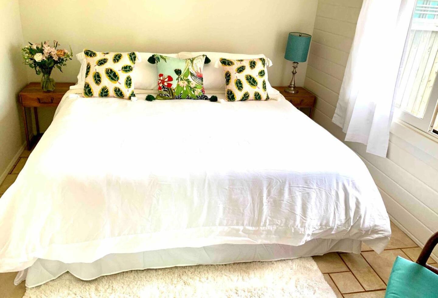 North Shore Garden Suite Хейлева Екстериор снимка